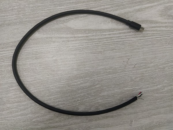 Type-C/SR單頭線，Type-C數(shù)據(jù)線定制生產(chǎn)廠家