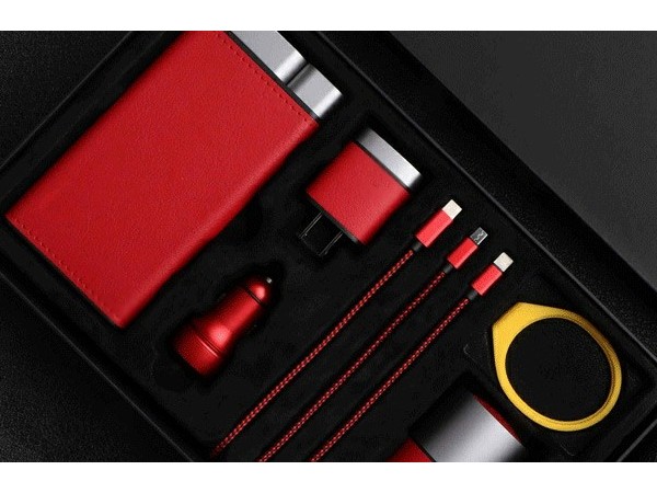 公司年會小禮品怎么選擇？數(shù)據(jù)線禮品可以了解下